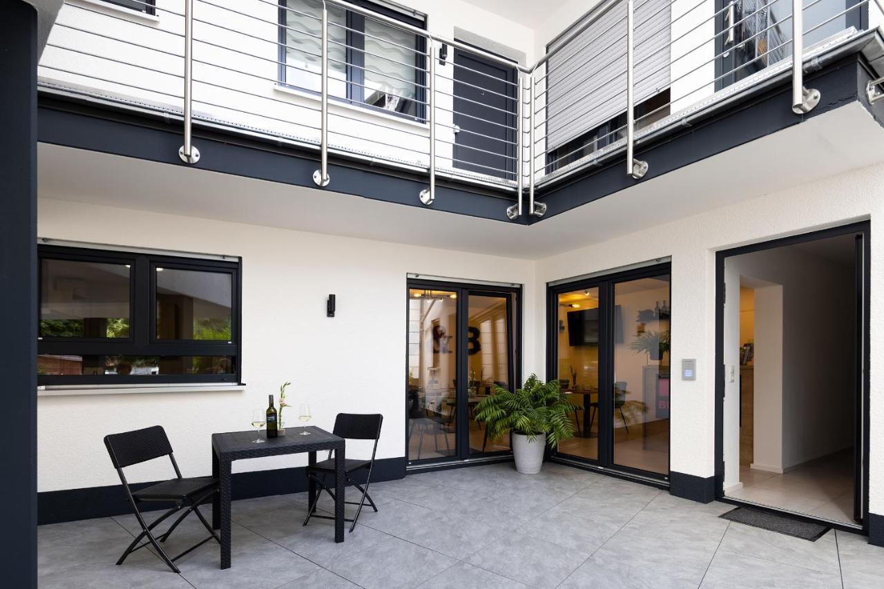 Bed And Breakfast - Homburg Am Main ภายนอก รูปภาพ